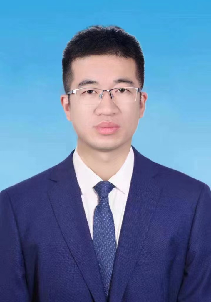 谢显阳.jpg